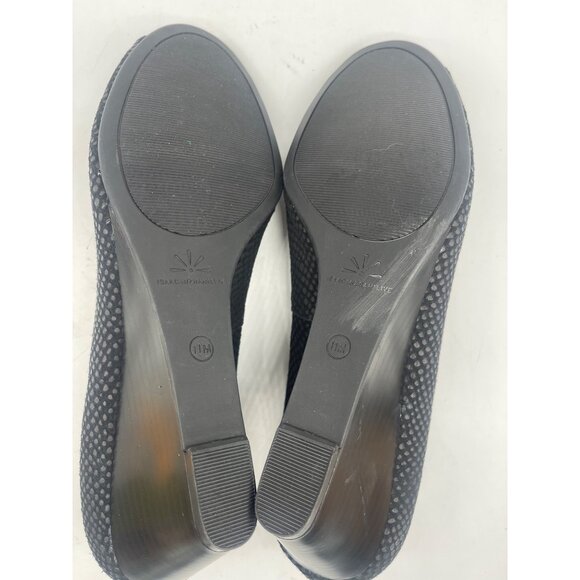 Isaac Mizrahi Perky Women Black Embossed Leather Wedge Shoe Size 11 - Picture 8 of 9